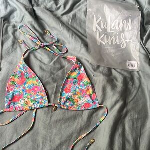 Kulani Kinis Floral triangle Top
